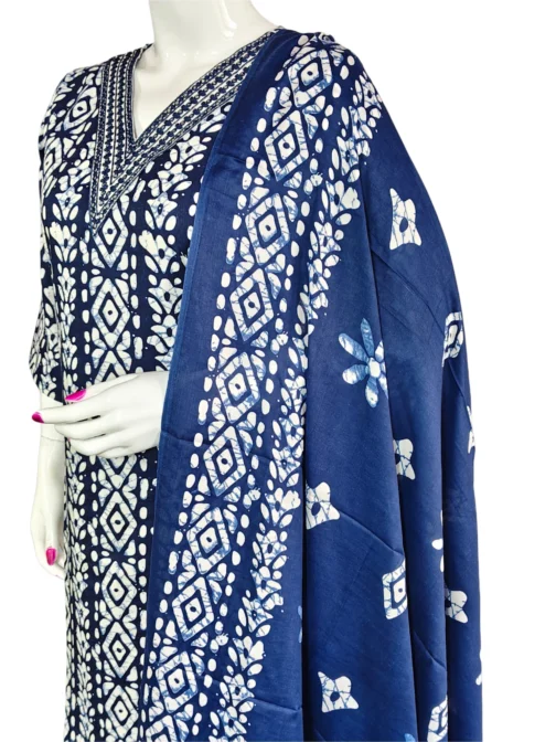 Navy blue and white v neck with work batik print 3 pcs kurti set - Image 2