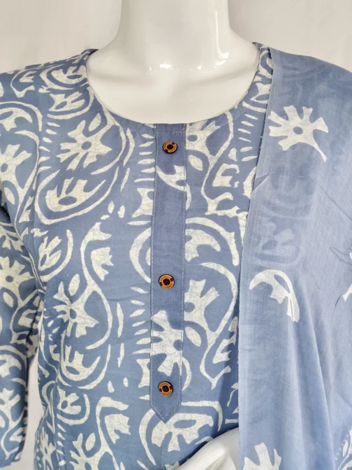 Cotton blue color and white batik print 3 pcs kurti set - Image 4