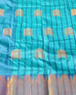KANJIVARAM SILK SAREE BEAUTIFUL BUTTA WITH RICH BORDER.